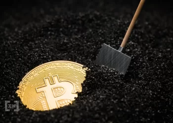 US Crypto Mining Company Plans to Sell $30M Worth Equipment in Russia to Dodge Sanctions