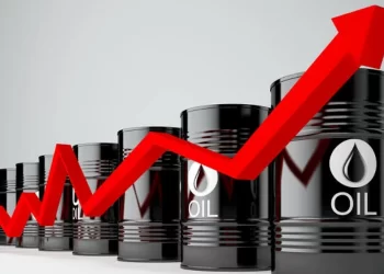 Crude oil nears $120 a barrel amid Saudi Arabia confidence in demand