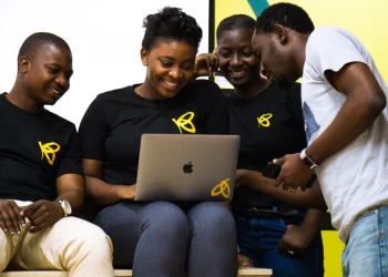 Flutterwave shuts down virtual dollar card service