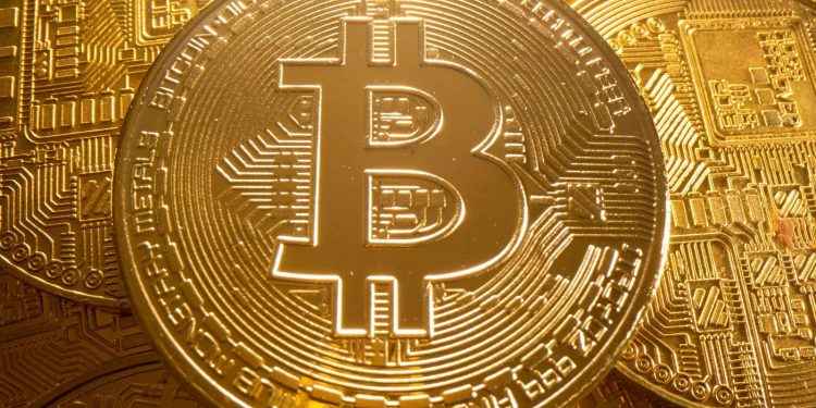 Bitcoin to end year at $25,473