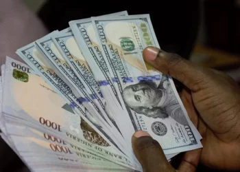 Naira Falls to N429 at the Investors and Exporters (I&E) Window