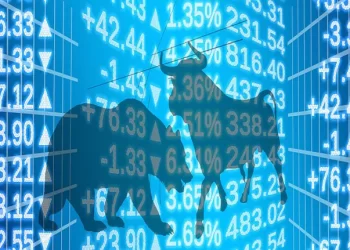 Domestic Equity Market Picks up by 30 Basis Points