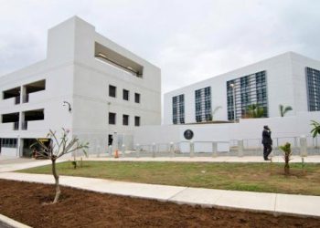 Nigeria’s capital may be attacked by terrorists, the US and UK warn