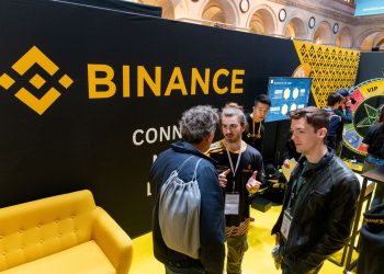 Binance temporarily suspends spot trading on its platform.