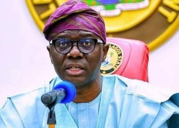 Lagos State’s governor urges all traders to accept the old naira notes.