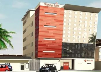 PacWest Bank Crashes 57% Amid Regional Banking Crisis