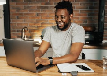 How to start a successful online business from scratch in Nigeria.