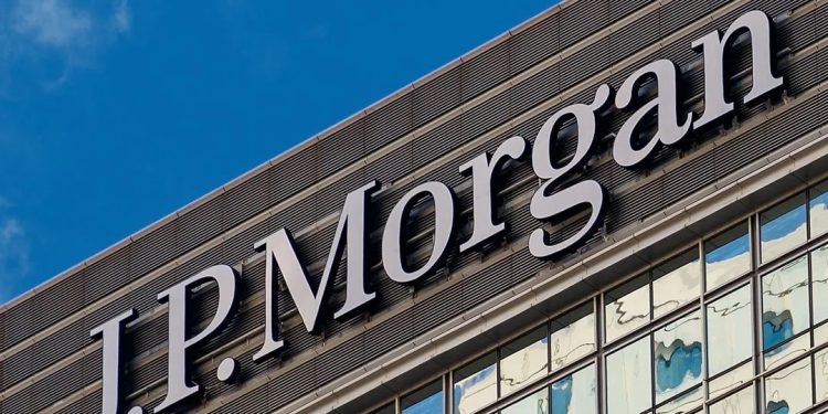 JP Morgan Projects Naira to Appreciate and Settle at N600/$.