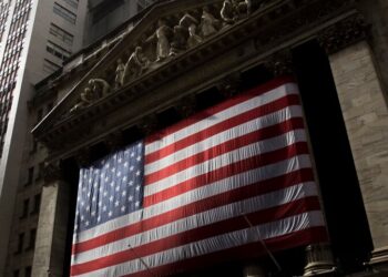 U.S. Treasury to Boost Auction Sizes, Maintaining High Yields Despite Slower Pace