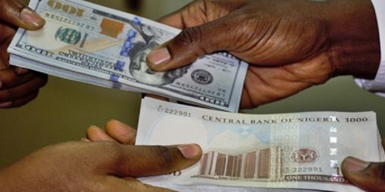 Naira Faces Fresh Challenges as It Surpasses N1,160 Against Dollar