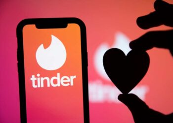 Tinder Shares Surges by 8.3% in Premarket Trading Amid $1 Billion Investor Stake